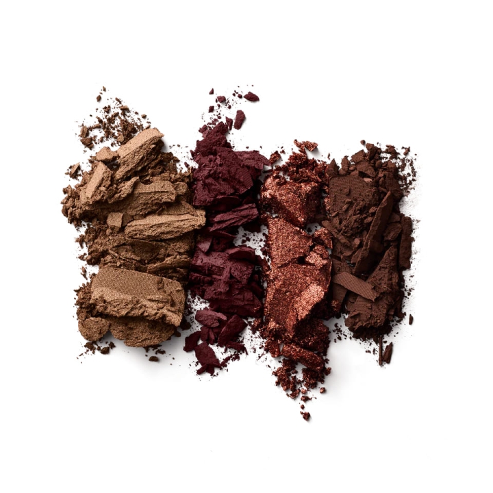Victoria Beckham Eye Wardrobe Multi-Finish Палетка теней для век в оттенке #Bordeaux 