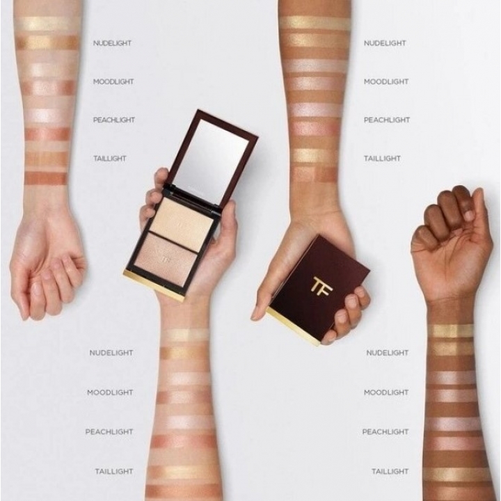 Tom Ford Shade And Illuminate Highlighting Duo Пудра-хайлайтер для лица в оттенке #Nudelight