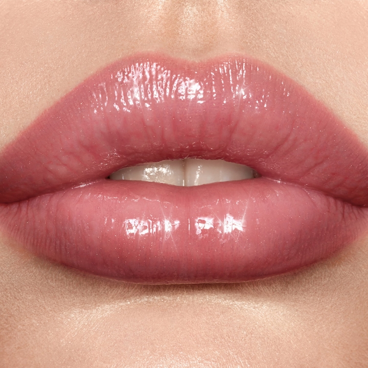 Lip Lustre Блеск для губ в оттенке #PillowTalk