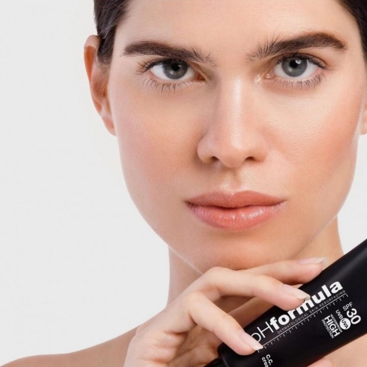 C.C. cream SPF 30+ Корректирующий крем SPF 30+ в оттенке #Medium