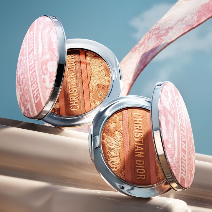 Dior Forever Nude Bronze Glow Limited Edition Бронзирующая пудра в оттенке #032PinkBronze