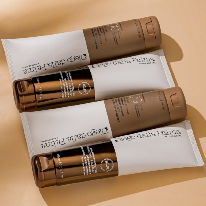 Protective Hydrating Gel-Cream Солнцезащитный крем-гель для тела SPF 50 