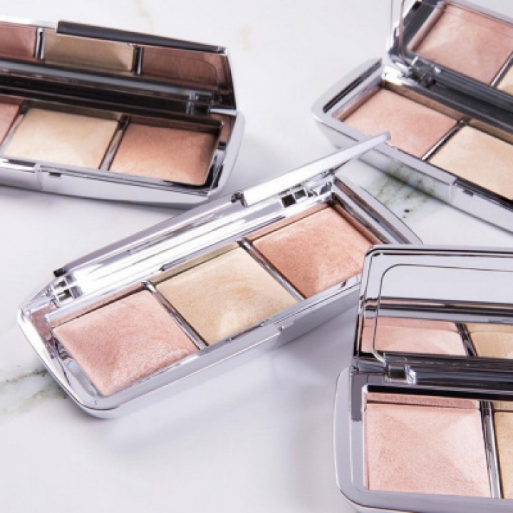 Hourglass Ambient Metallic Strobe Lighting Palette Палетка для лица