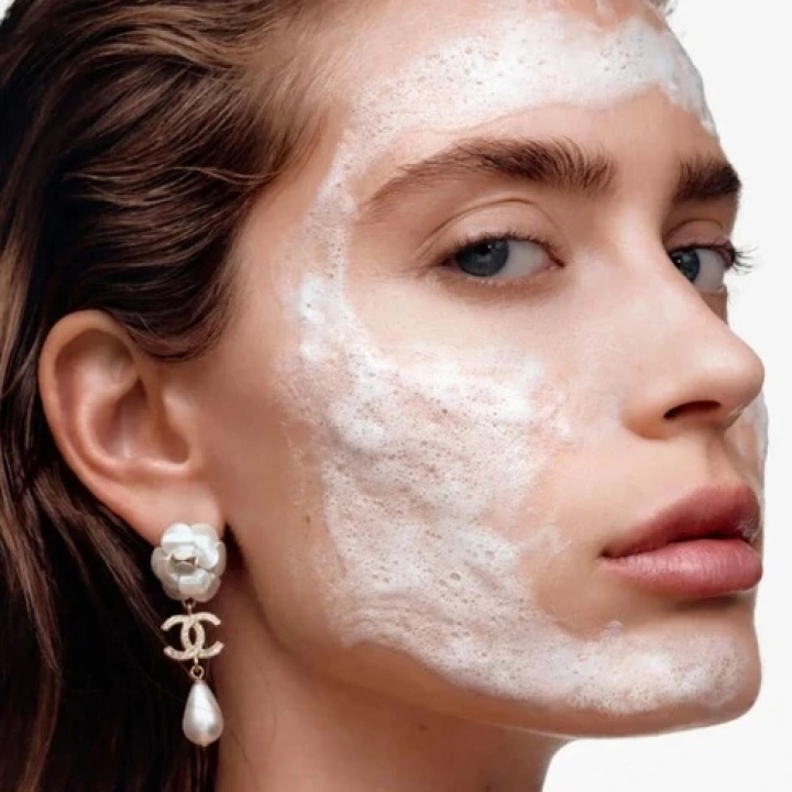 La Mousse Очищающая крем-пенка