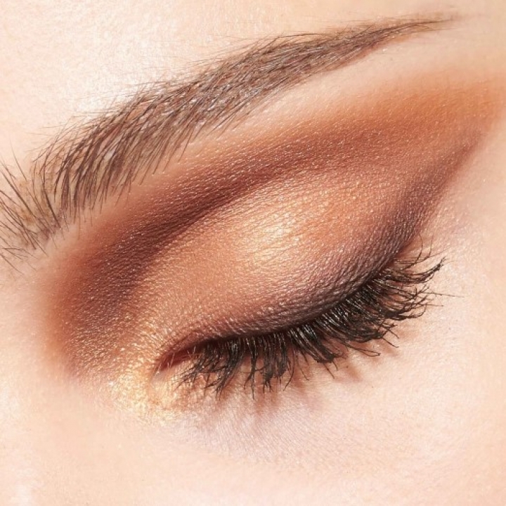 DIOR 5 couleurs couture Тени для век в оттенке #689Mitzah