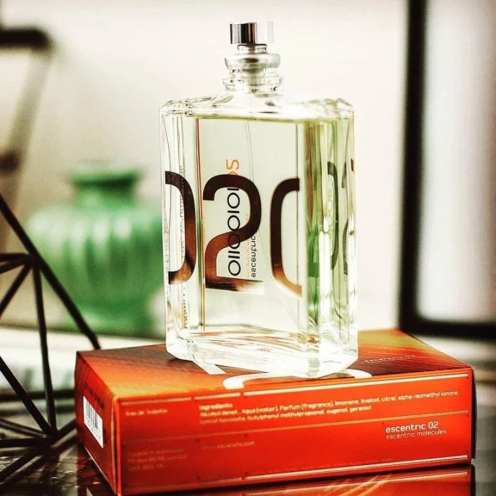 Парфюм Escentric Molecules Escentric 02