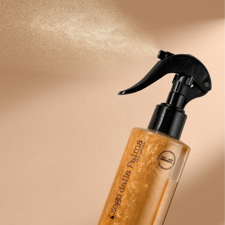 Super Tanning Water Спрей для интенсивного загара с пантенолом 