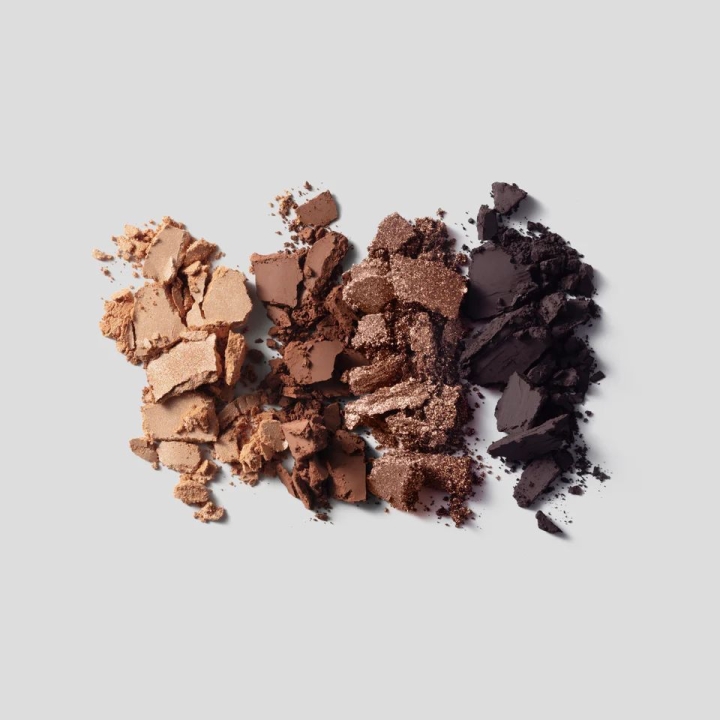 Victoria Beckham Eye Wardrobe Multi-Finish Палетка теней для век в оттенке #Cocoa