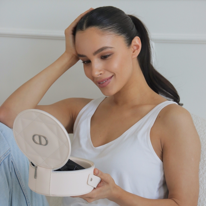 Round Vanity Pouch Косметичка