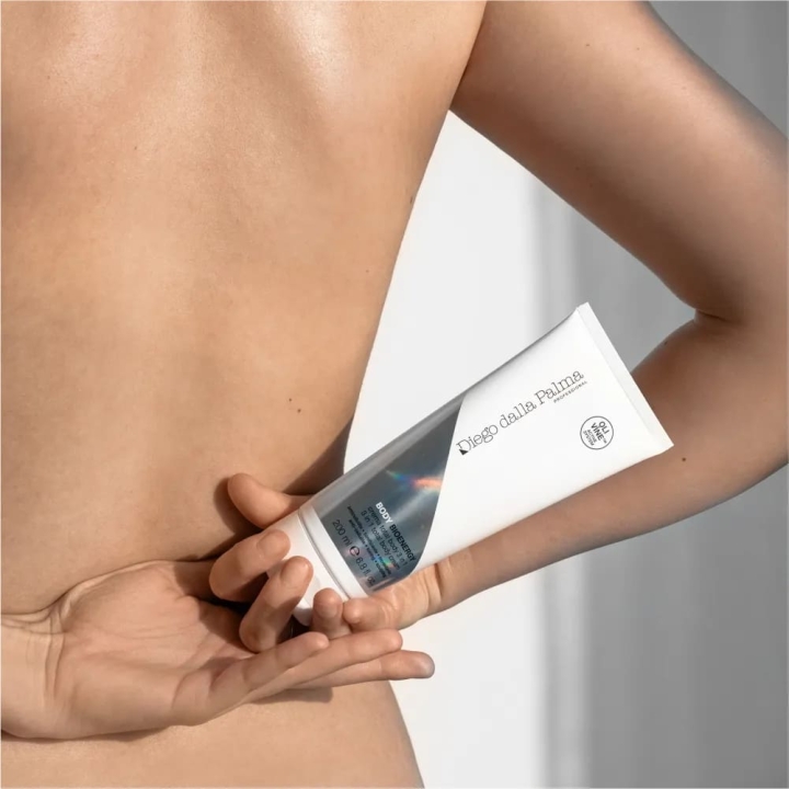 3 In 1 Total Body Cream Моделирующий крем для тела