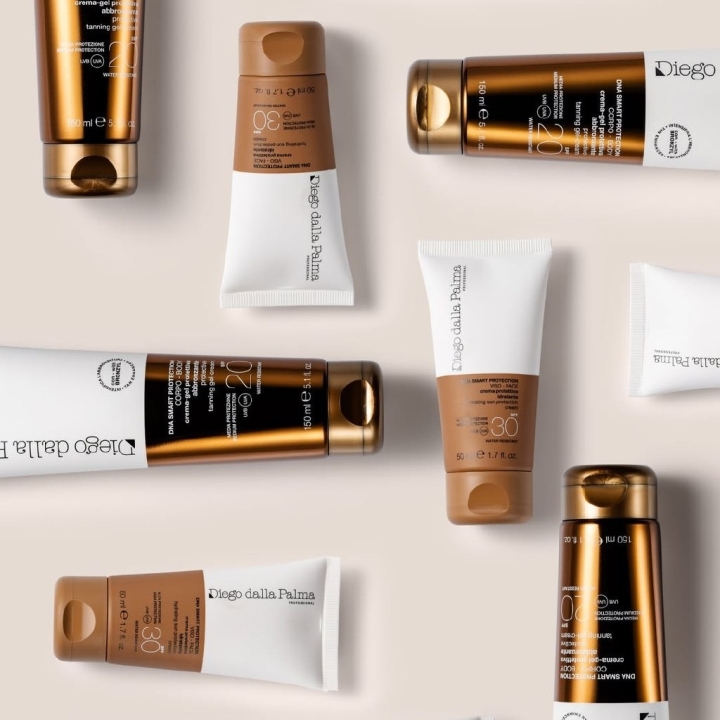 Protective Hydrating Gel-Cream Солнцезащитный крем-гель для тела SPF 20