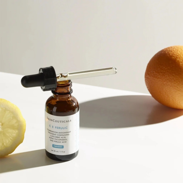 C E FERULIC Антиоксидантная сыворотка