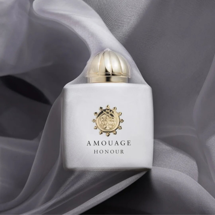 Парфюм Amouage Honour Woman