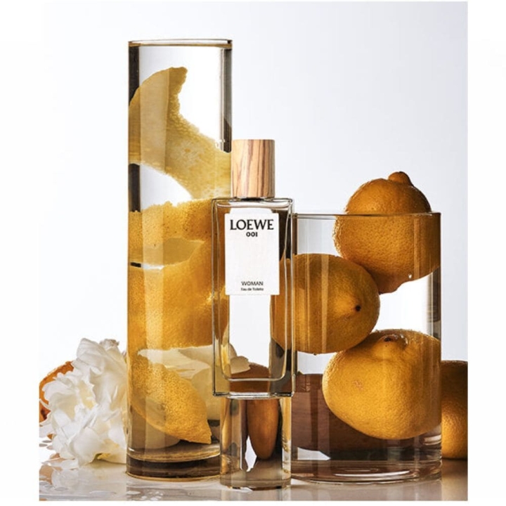 Парфюм Loewe 001 Woman