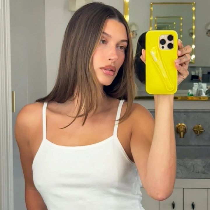 Rhode Lip Case Limited Edition Lemontini Чехол для iPhone