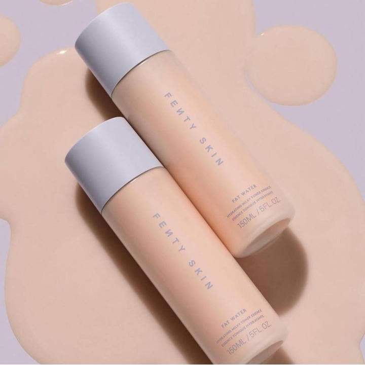 Fat Water Hydrating Milky Toner Essence Увлажняющий тонер-эссенция с гиалуроновой кислотой