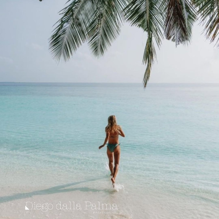 Dense Velvety Illuminating Aftersun Mousse Мерцающий крем для тела после загара