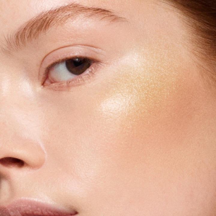 Tom Ford Soleil De Feu Glow Highlighter Хайлайтер для лица в оттенке #Oasis