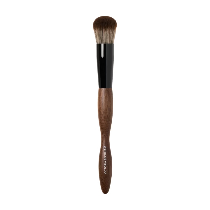 Victoria Beckham Beauty 12.Buffer Brush Кисть для жидких и кремовых текстур