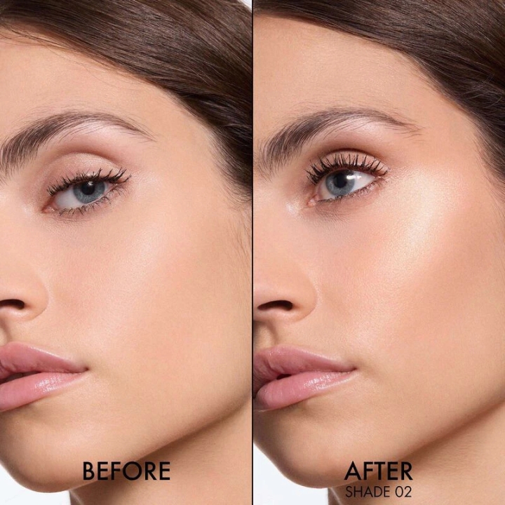 Dior Forever Glow Luminizer Хайлайтер в оттенке #02GoldHalo